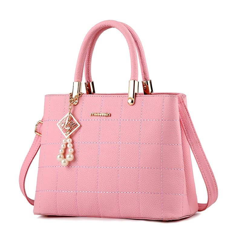 Bolsa Feminina Maule: Elegância e Praticidade para Cada Ocasião