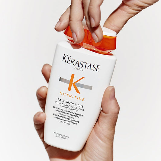 Kérastase Nutritive Bain Satin Riche Shampoo Nutritivo para Cabelos Finos e Médios, Secos e Ressecados, Nutrição Profunda com Ativos Anti-ressecamento 250ml