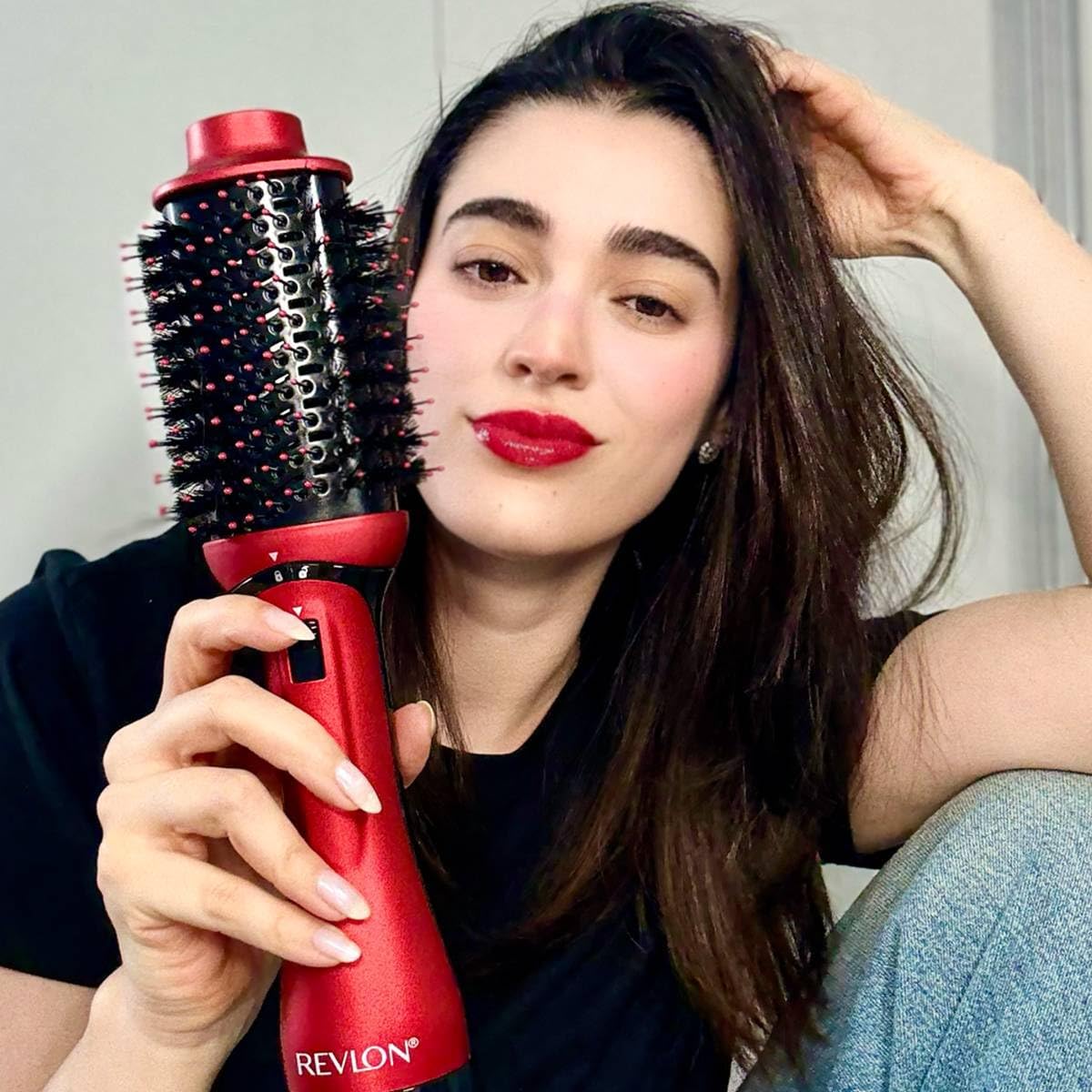 Revlon - Escova Secadora Revlon Volumizer Plus Celebrate 220v